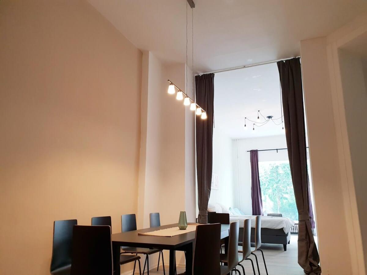 Family Apartment Moabit Berlin Exterior photo
